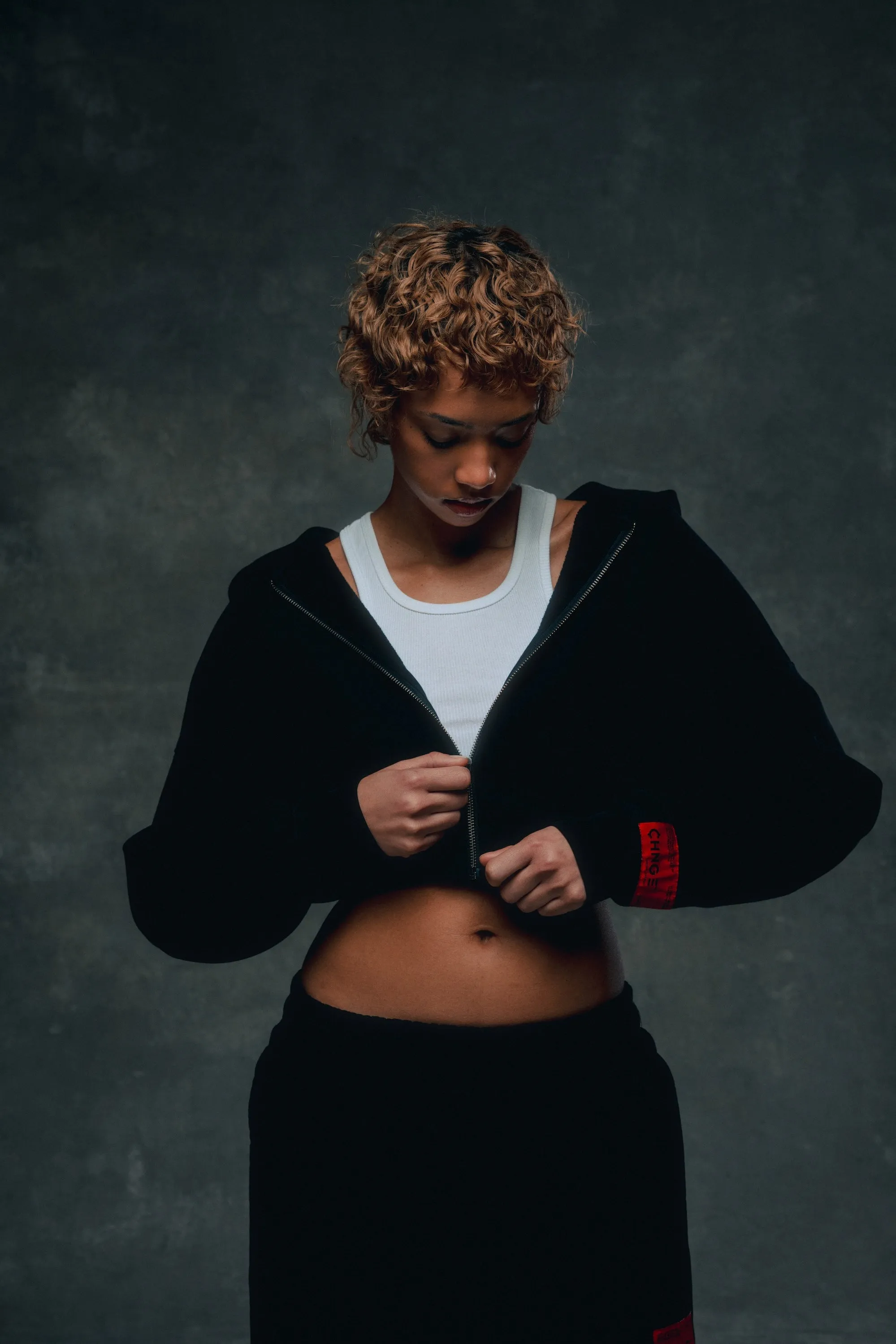 Cropped Zip Hoodie (Black)
