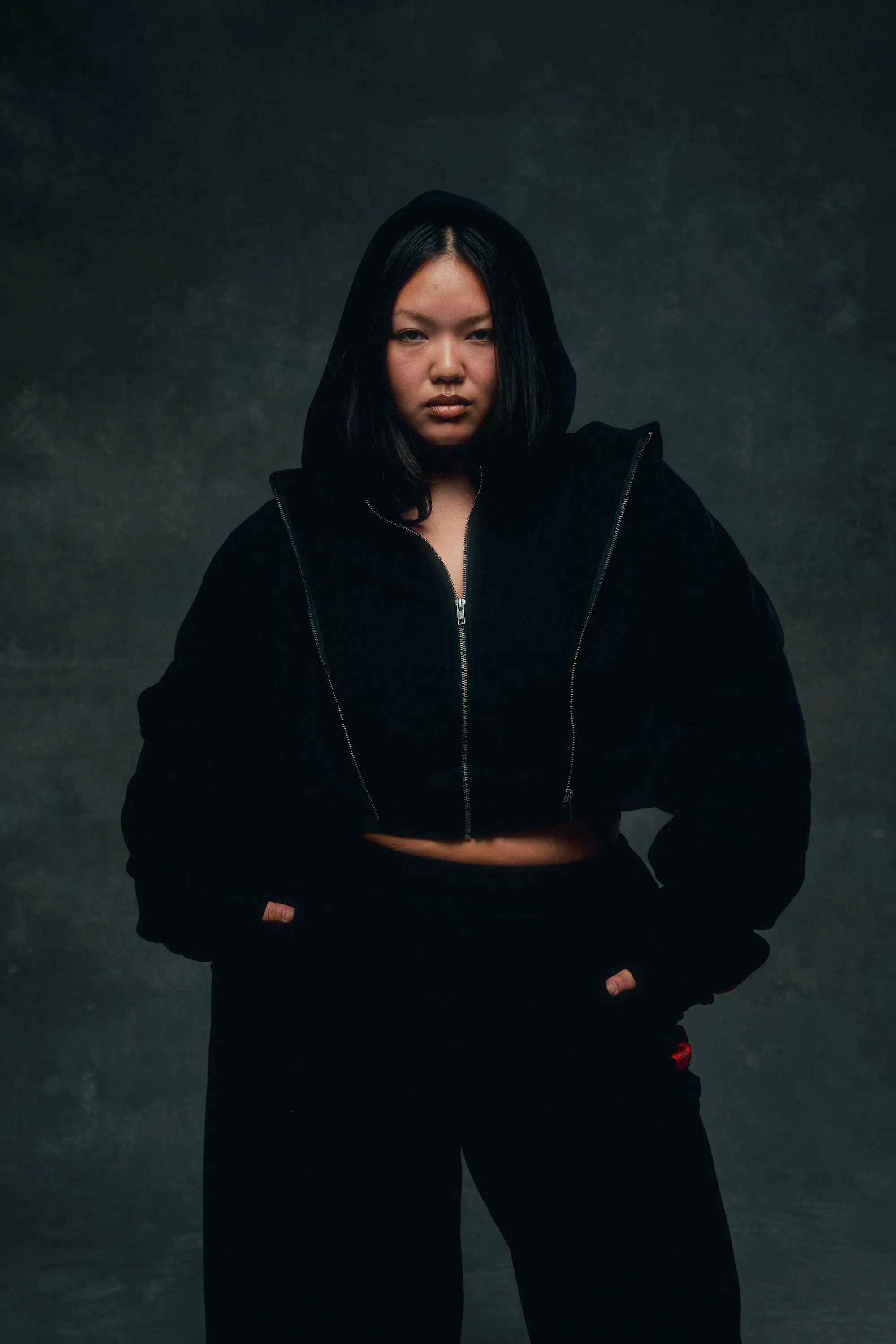 Cropped Zip Hoodie (Black)