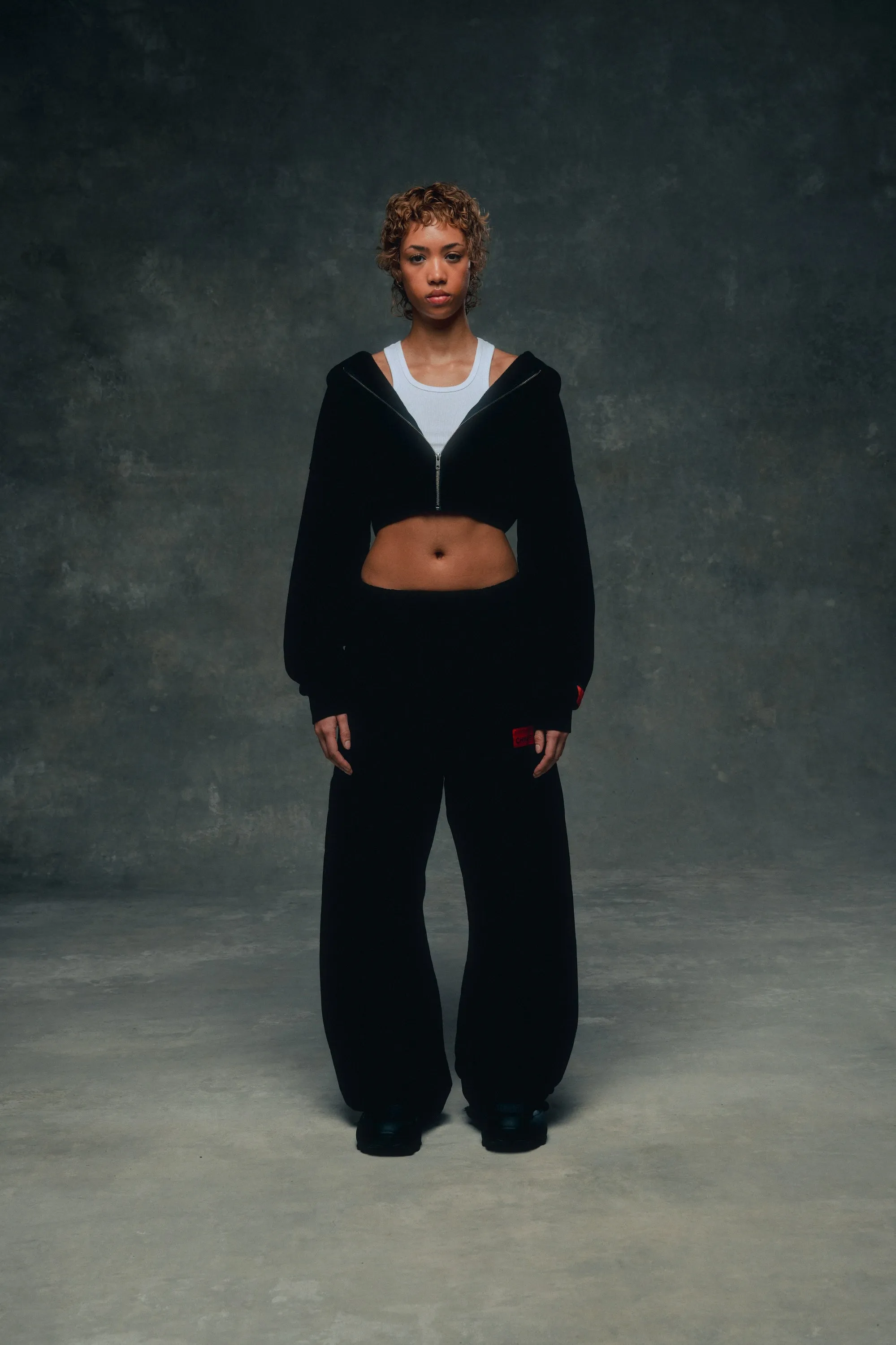 Cropped Zip Hoodie (Black)