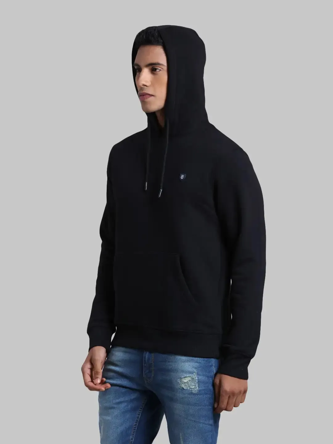 Men Black Tailored Fit Solid Cotton Full Sleeve Round Collar Sweatshirts