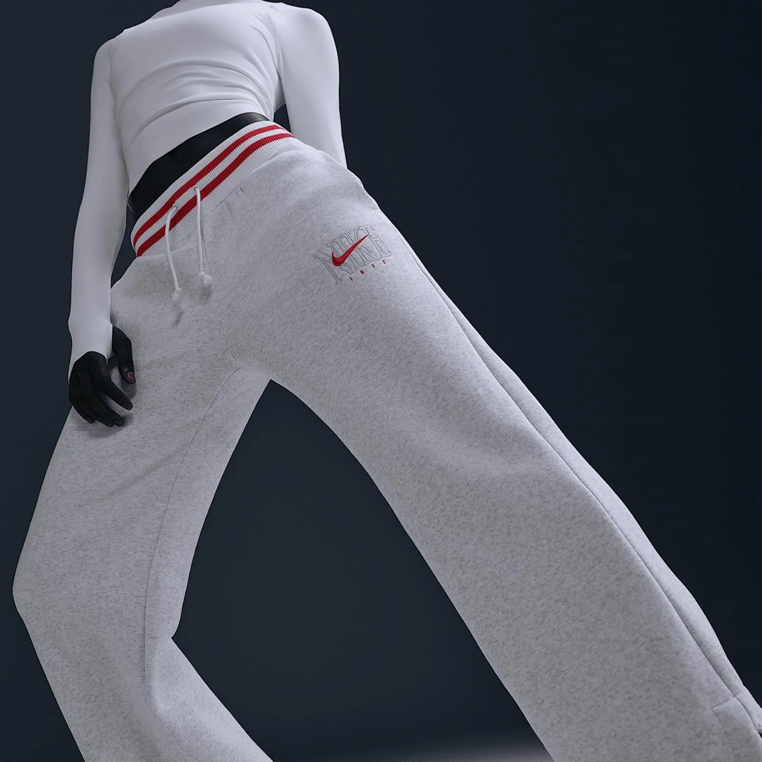 Nike Women's Sportswear Phoenix Fleece Graphic Wide Pants
