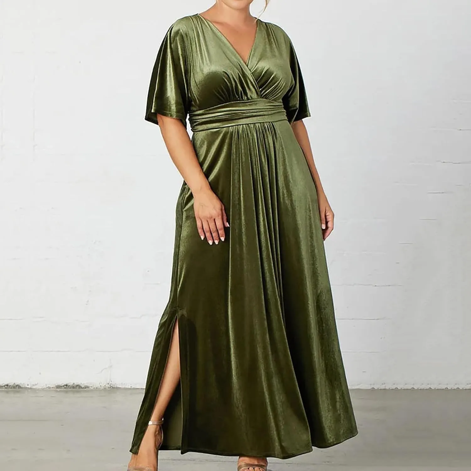 Womens Plus Size Short Sleeve Flowy Midi Dresses Summer Casual V Neck Dress Solid Cocktail Party Dress with Pockets