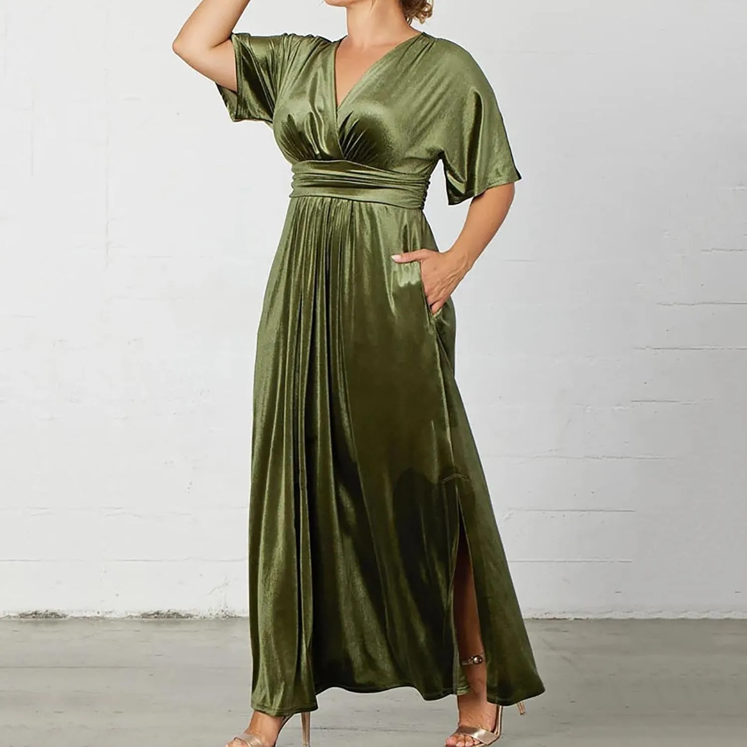 Womens Plus Size Short Sleeve Flowy Midi Dresses Summer Casual V Neck Dress Solid Cocktail Party Dress with Pockets